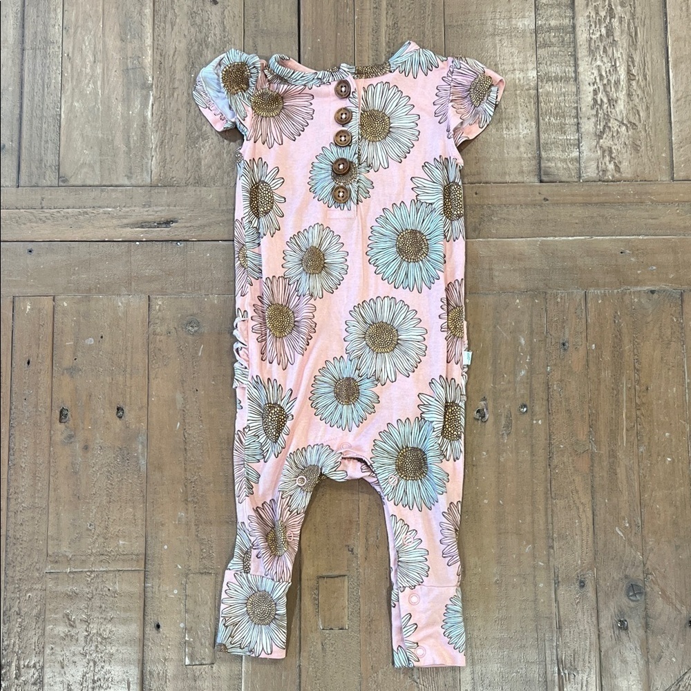 Posh peanut pink sunflower bamboo ruffles romper 6-9 months